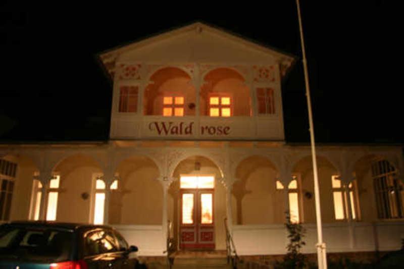 Pension Waldrose Sellin  Extérieur photo