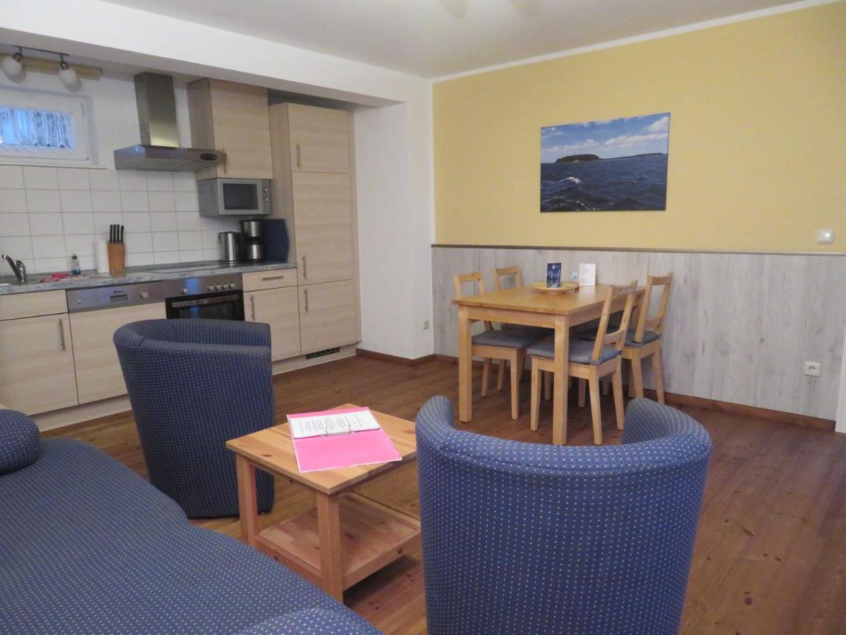 Pension Waldrose Sellin  Chambre photo